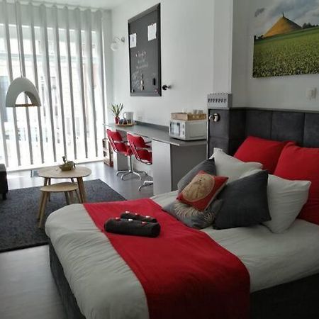 The Romantic Waterloo Lion'S Suite Braine-lʼAlleud Extérieur photo